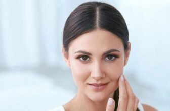 How to Achieve Healthy Skin While Traveling
